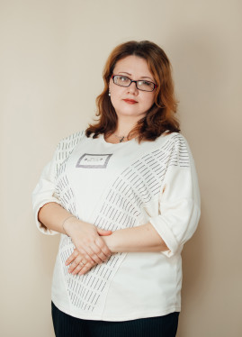 Пихтовникова Елена Васильевна.